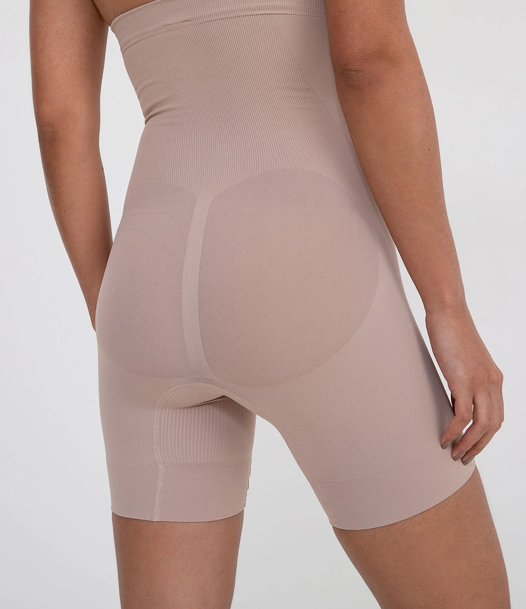 Bermuda Básica Alta Modeladora em Microfibra Sem Costura Liso Trifil