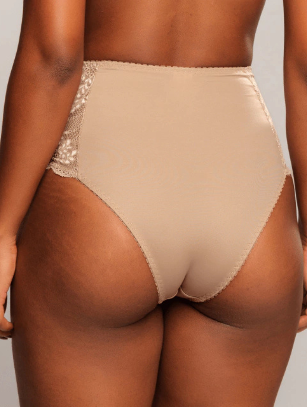 Calcinha Cinta Soft c/ Renda Microfibra Cetinete Elegance