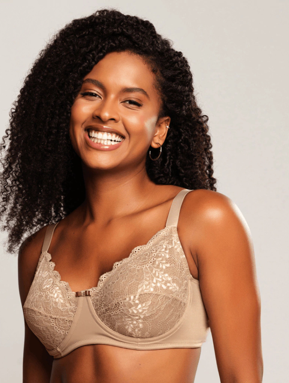 Sutiã s/ Bojo Plus Size c/ Renda e Aro Microfibra Elegance