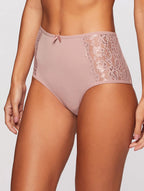 Calcinha Maxi Alta Brigitte